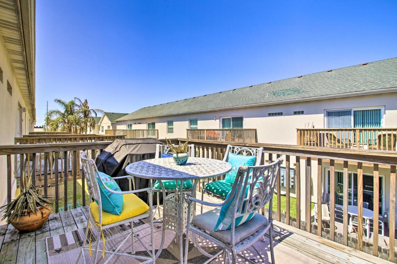South Padre Island Condo With Pool Access And Balcony! Exteriör bild
